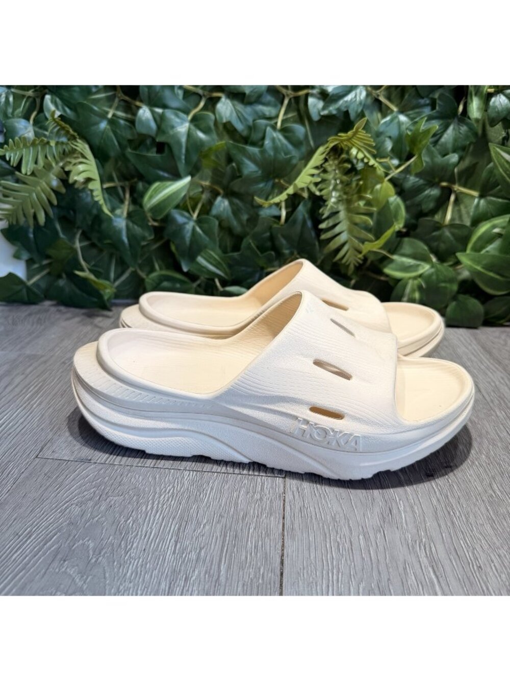 HOKA One One ORA Recovery Slide 3 Cream Women Size 7  Comfort Sandals